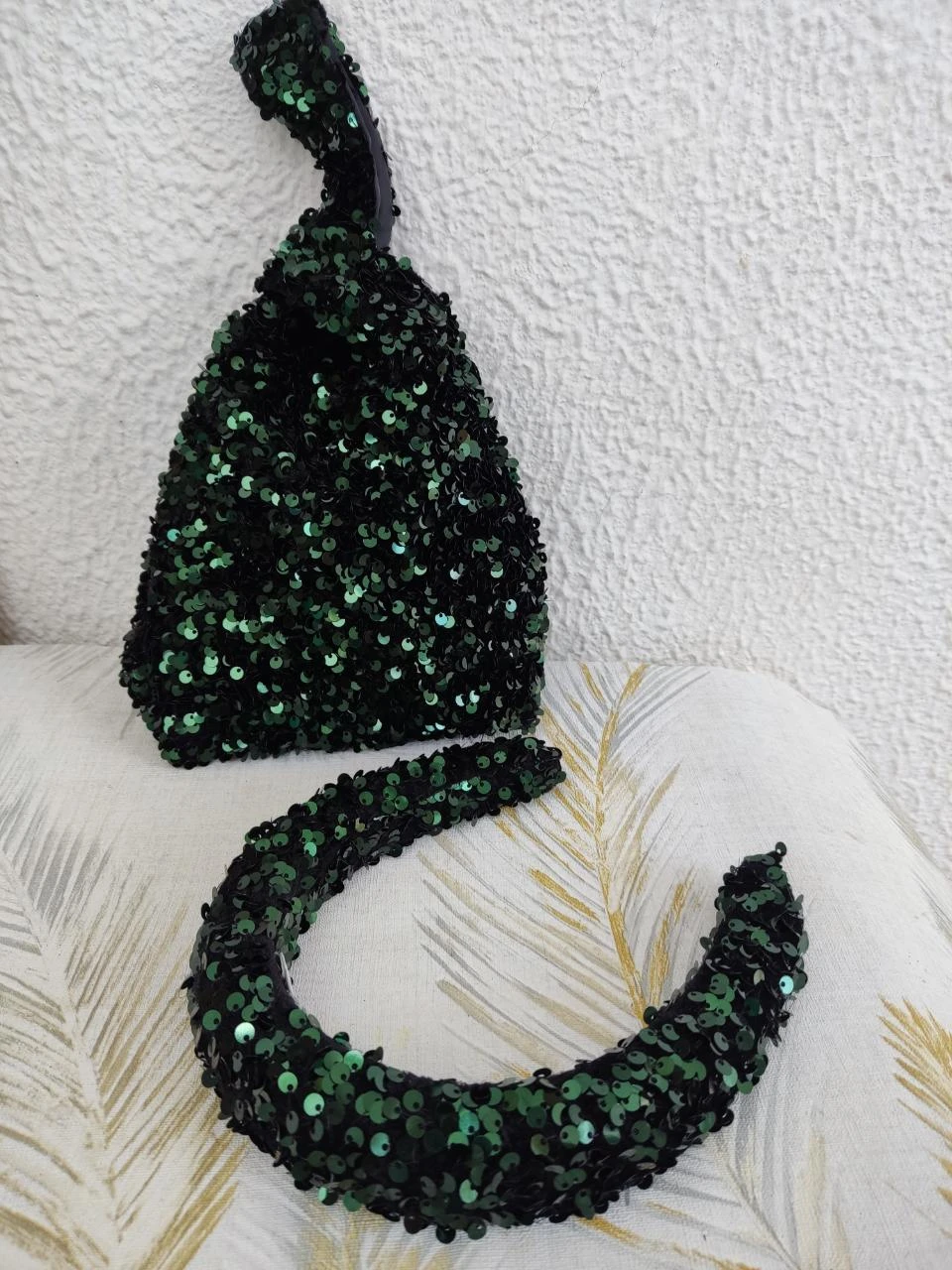 Bolsa et diadème en paillettes – photo 5